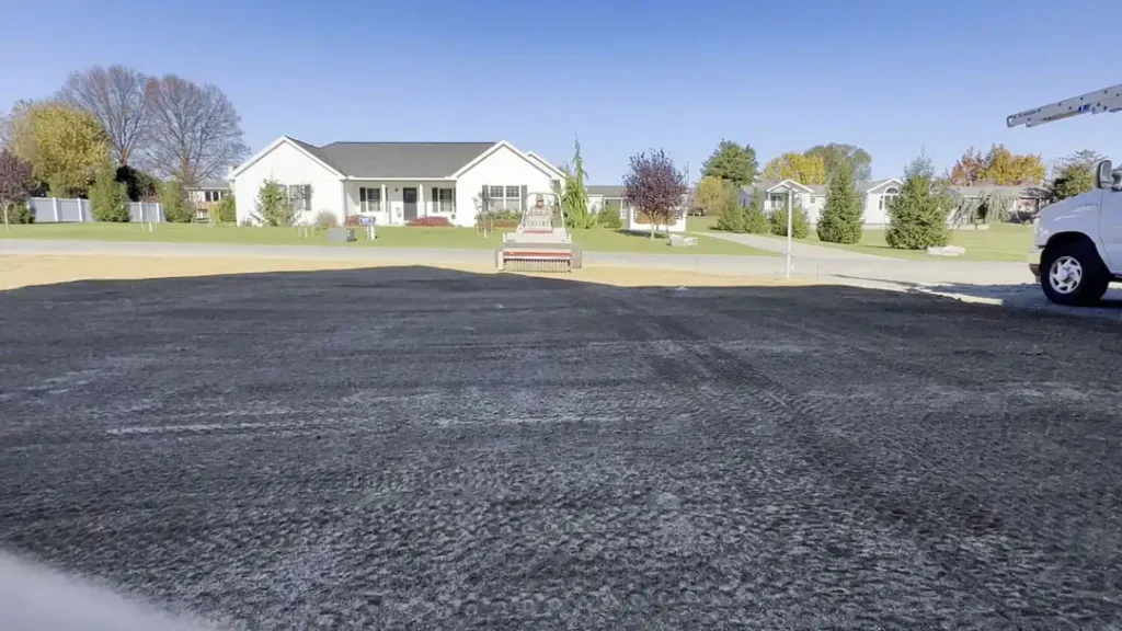 2411 custom home lawn install late fall13